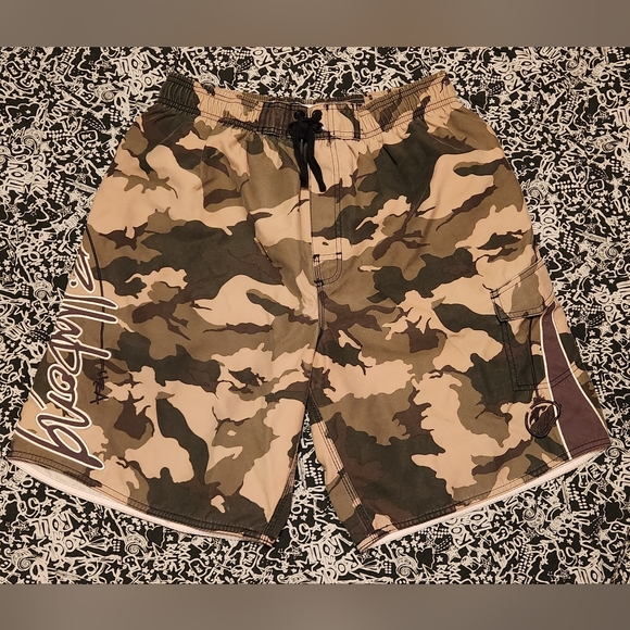 Billabong Swim Trunks Swim Shorts Camo Large - Picture 1 of 5